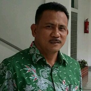 Muhtarom Sekretaris Komisi II DPRD Siak 20170725_123318-320x320